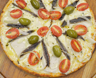 Aliche com Palmito e Tomate Cereja